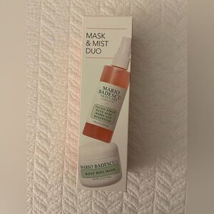 Mario Badescu Skincare Set with Facial Spray and Mask